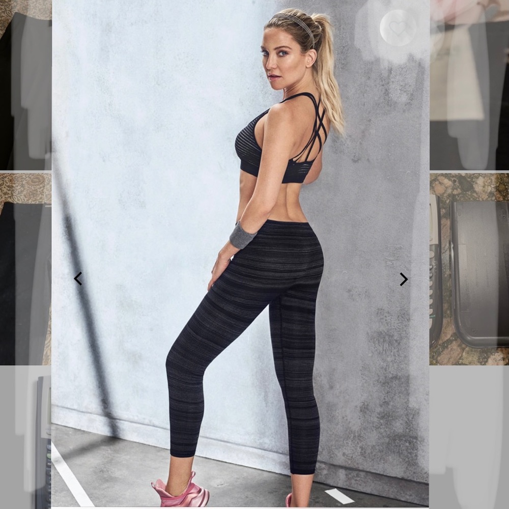 Fabletics Seamless Printed Capri - image 1